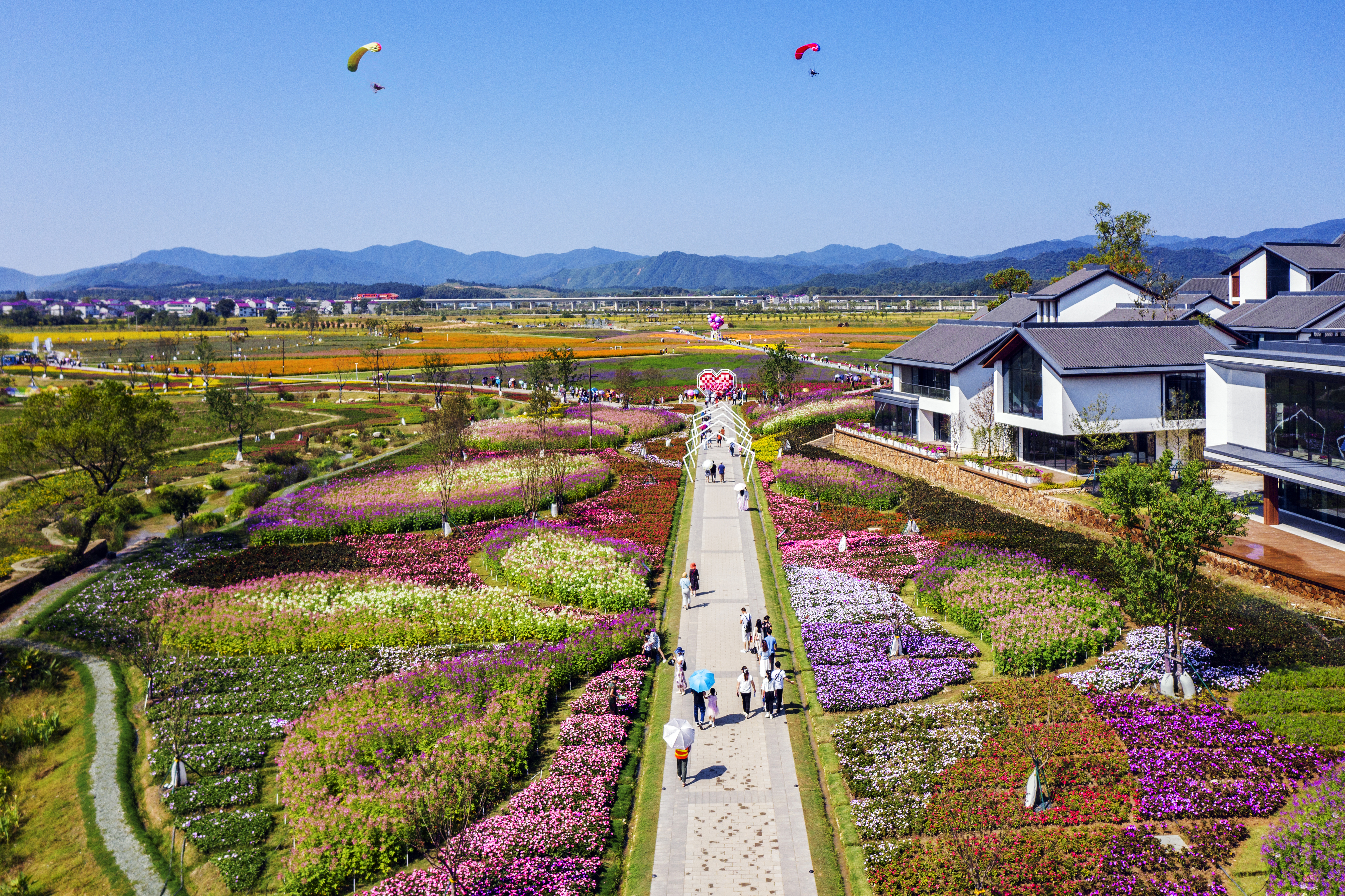 高岭文化村